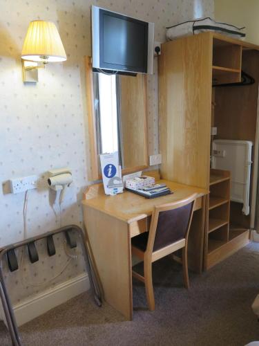 Cardiff Sandringham Hotel - image 13