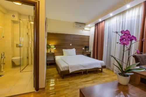 Hotel M - image 3