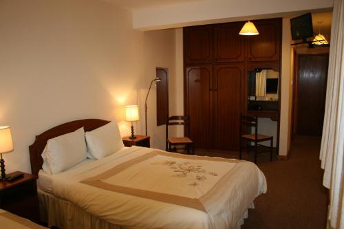 Valley Lodge Room Only Guest House in Claremorris