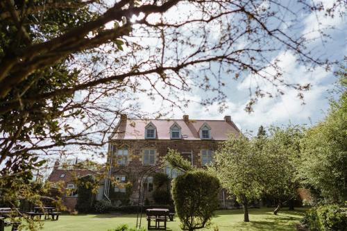 Ruswarp Hall - Whitby