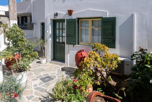 ทัศนียภาพภายนอกโรงแรม, Margarita Studios in เกาะเพรอส