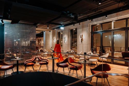 DO & CO Hotel München - image 11