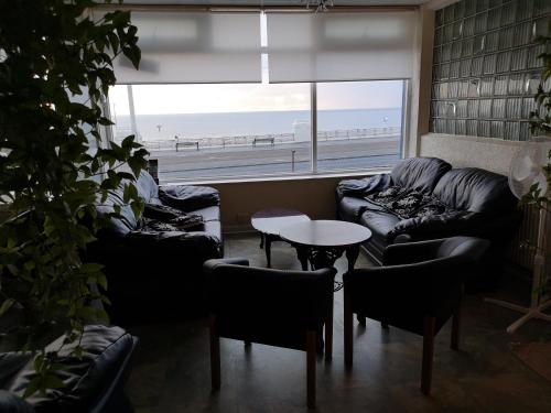 Rockcliffe Hotel - image 2