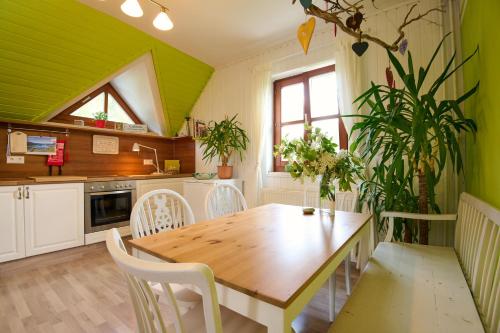 köök, Haus mit Herz in Ledenitzen
