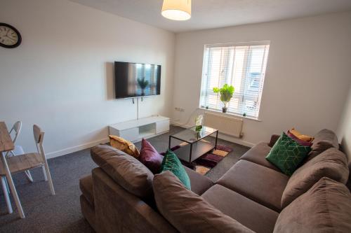 Cherry Tree, Centrally Located Warrington Town Centre - Apartment - Warrington