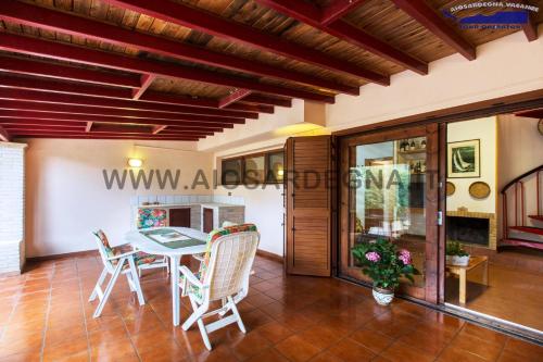 Villa Is Morus La Saia Pineta Aiosardegna gîte à louer Is Morus