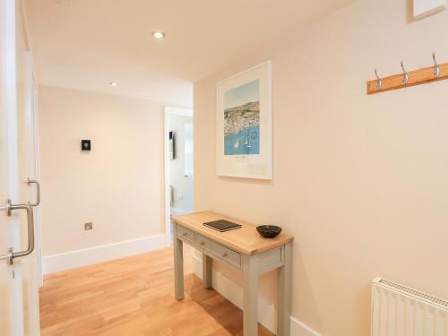 12 Combehaven - image 10