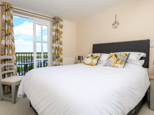 12 Combehaven - image 13