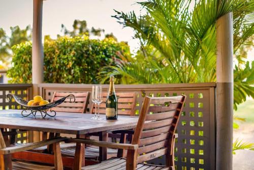 ระเบียง/ชานเรือน, Ningaloo Caravan and Holiday Resort in เอกซ์เมาท์