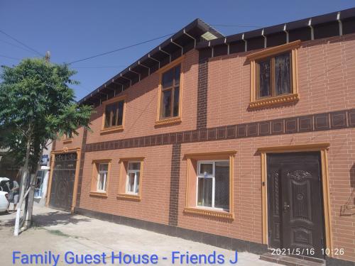 Family Guest house - Friends-J in Nukus