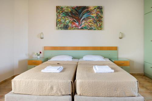 Nireas Hotel - image 8