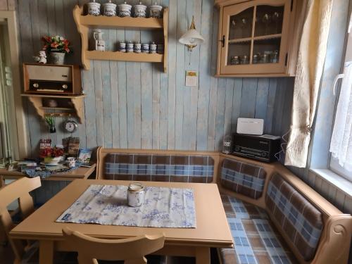 Burgi`s Ferienhaus in 利特斯措