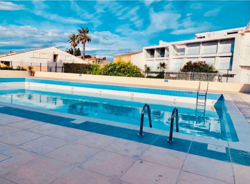 Le Paradise Villa pour couples avec location à la semaine Village Naturiste Cap d'Agde - Location, gîte - Agde