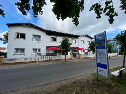 Hotel Altes Kurhaus - image 2