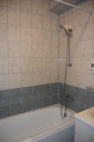 珀西弗洛拉公寓式酒店