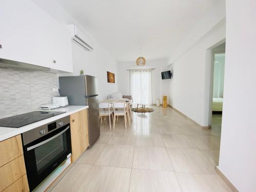 Eleftheria Hotel & Apartments - image 2