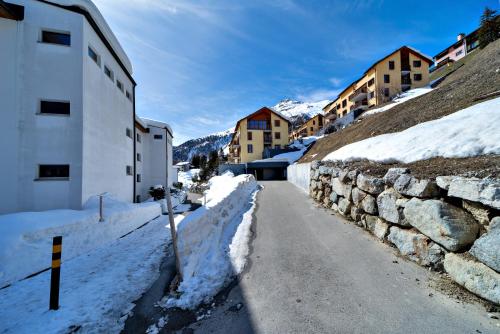 Sur Puoz 13 - Samedan - image 4