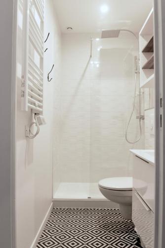 Duplex Bastié T3 calme et climatisé WiFi, Lyon (foto 6)