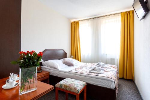 1 twin bed