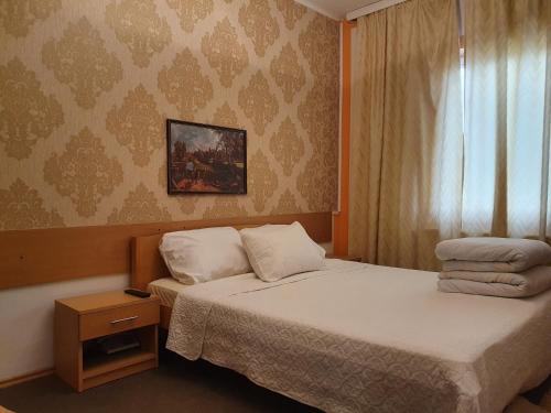 1 double bed