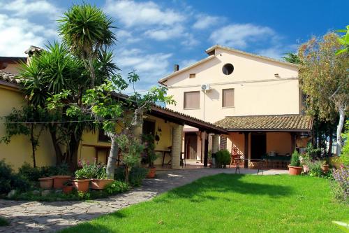 Agriturismo Fattoria Dell'Uliveto