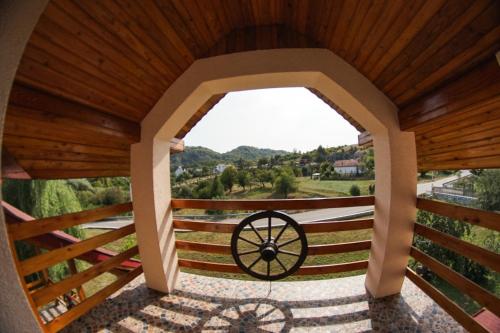 La Ograda in Ponoarele