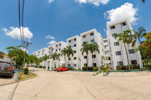 . Departamento Planta Baja con parqueo en Condominio