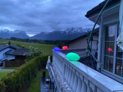 Modernes Alpenapartment mit Sauna Wintergarten und Pool in Adnet