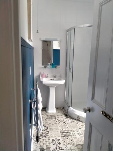 Denehurst Guest House - image 14