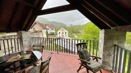 Balcony/terrace, La Borda del Tio Nicolas - Selva de Irati in Aribe