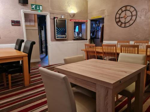 Restaurant, The Pelican Inn in Devizes