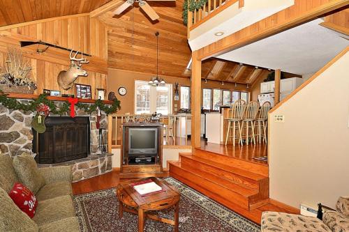 Schussboomer`s Retreat - image 4
