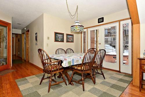 Schussboomer`s Retreat - image 7