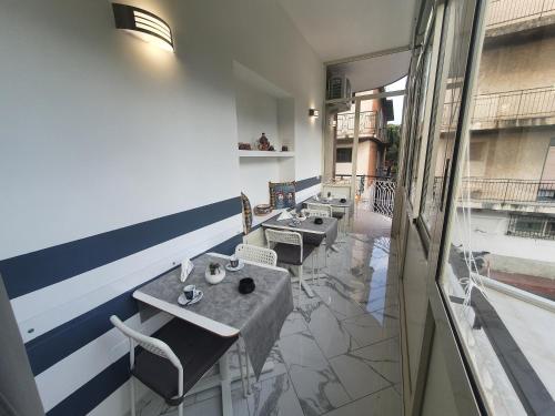 RiSea Rooms 2