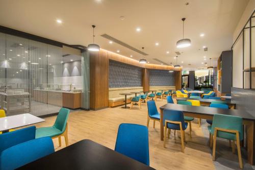 Holiday Inn Yerevan - Republic Square by IHG