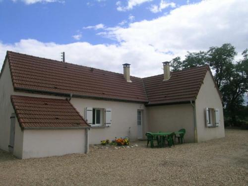 Gîte Dompierre-sur-Besbre, 3 pièces, 5 personnes - FR-1-489-26 gîte à louer Saint-Pourçain-sur-Besbre