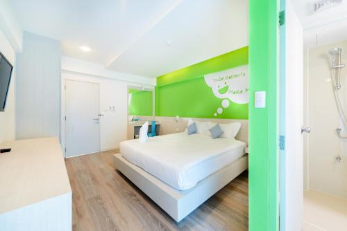 The Tint at Phuket Town Room Type - Standard Double Room