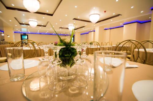 Banquet hall, Diamond Hotel And Resto in Catarman