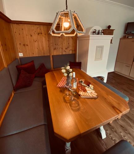 Létesítmények, Apart Angela in Hollenzen