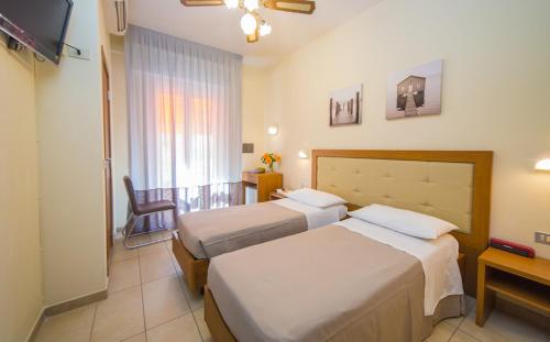 Mediterraneo Hotel & Suites