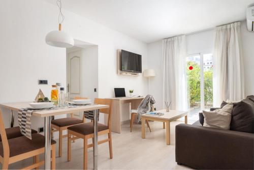  Olive Beach Apartamentos in Port dAlcudia