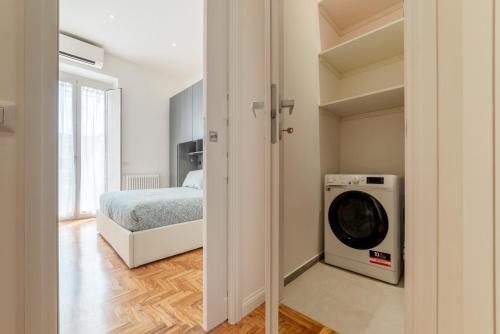 Rione Prati Elegant Apartment with Balcony, Rome (photo 10)