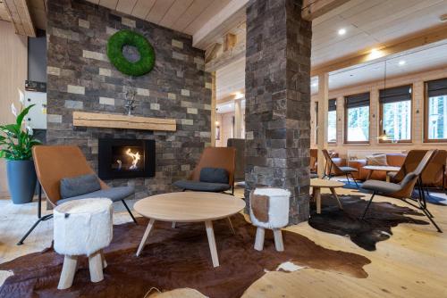 Ресторан, Hotel Bjornson & Bjornson TREE HOUSES Jasna in Деменівська Долина