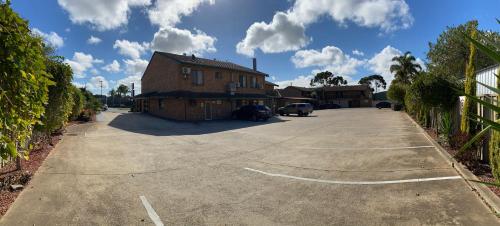 Pooraka Motor Inn in Pooraka