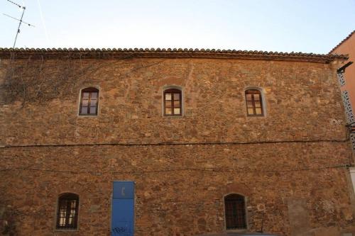  Villa Charly Casa señorial XVII Historical Villa in Macastre
