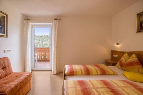 Superior One-Bedroom Apartment with Balcony
