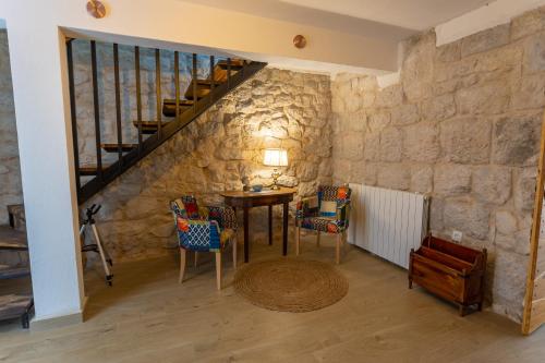 Charming stone house with private pool & jacuzzi - Holiday Home Vera