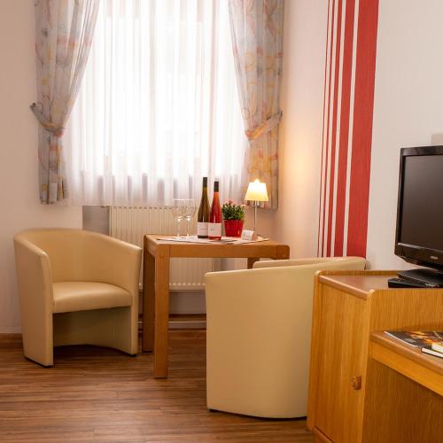 Hotel Garni Zum Hirschen Hotel Garni Zum Hirschen