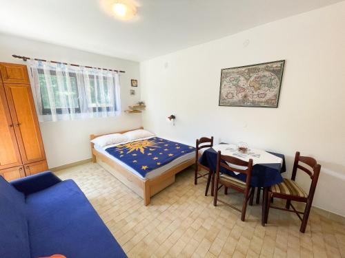 1 double bed