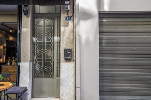 Supreme B2 Apartment in Syntagma